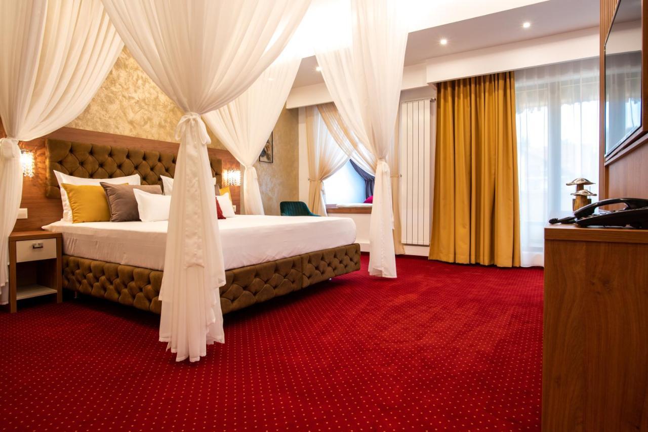 Vila Simonte Poiana Brasov Hotel Bagian luar foto