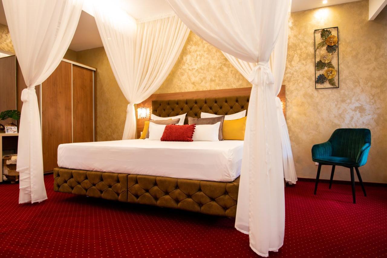 Vila Simonte Poiana Brasov Hotel Bagian luar foto