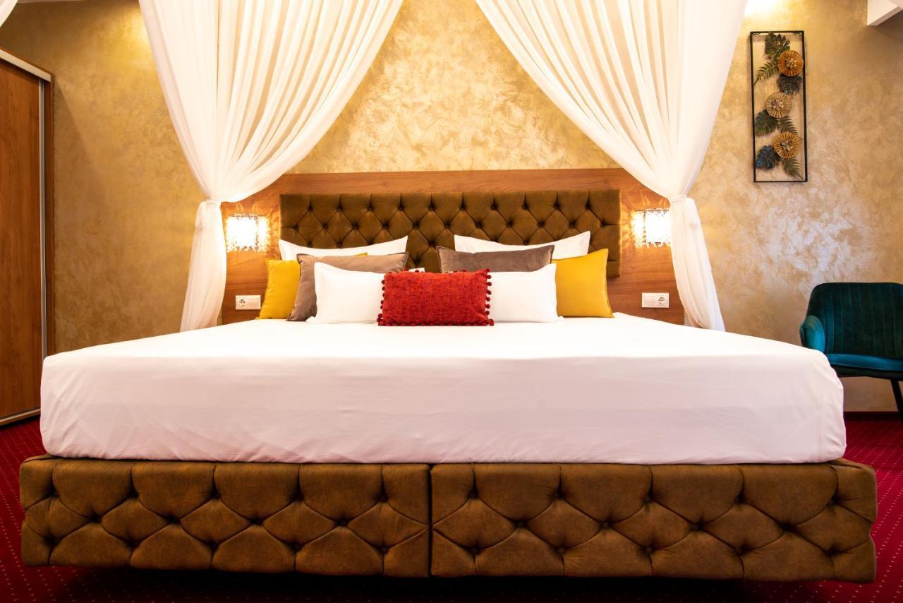 Vila Simonte Poiana Brasov Hotel Bagian luar foto