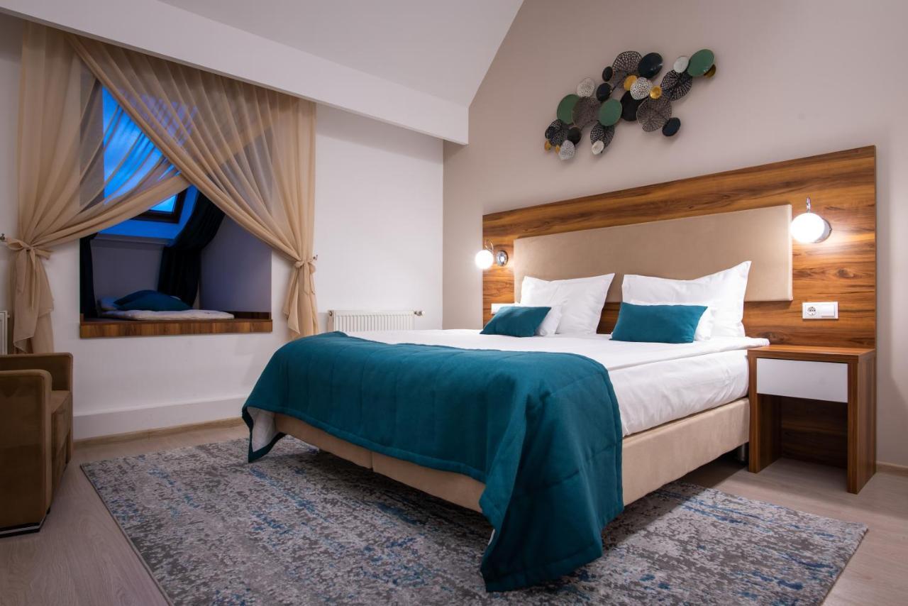 Vila Simonte Poiana Brasov Hotel Bagian luar foto
